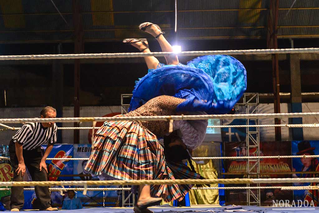 Recomiendo Ver El Show De Las Cholitas Luchadoras De La Paz