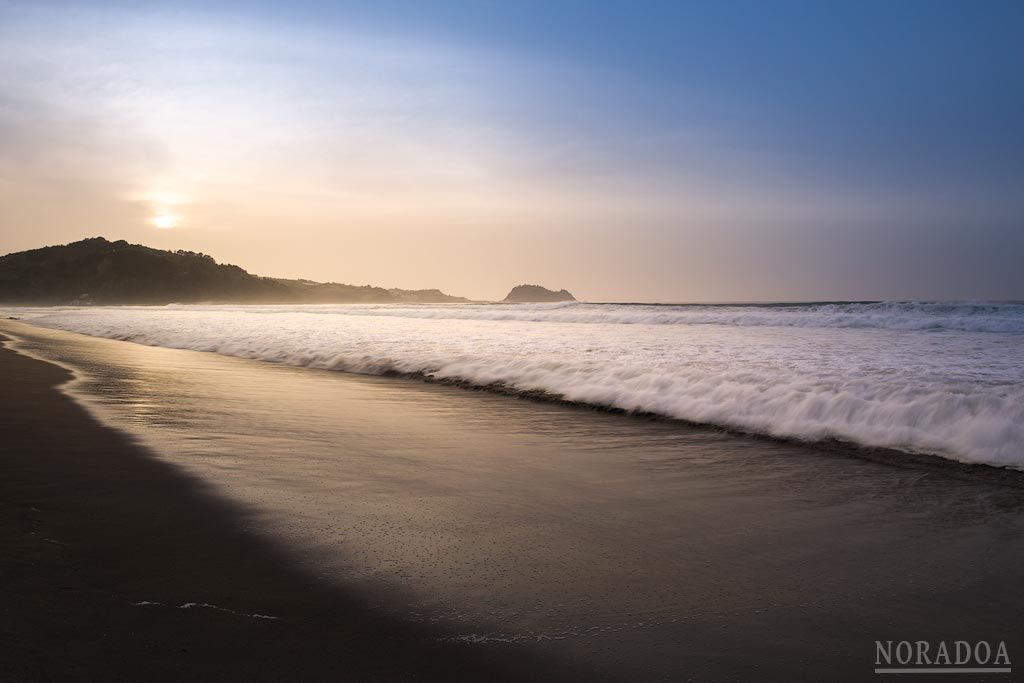 Playa de Zarautz al atardecer